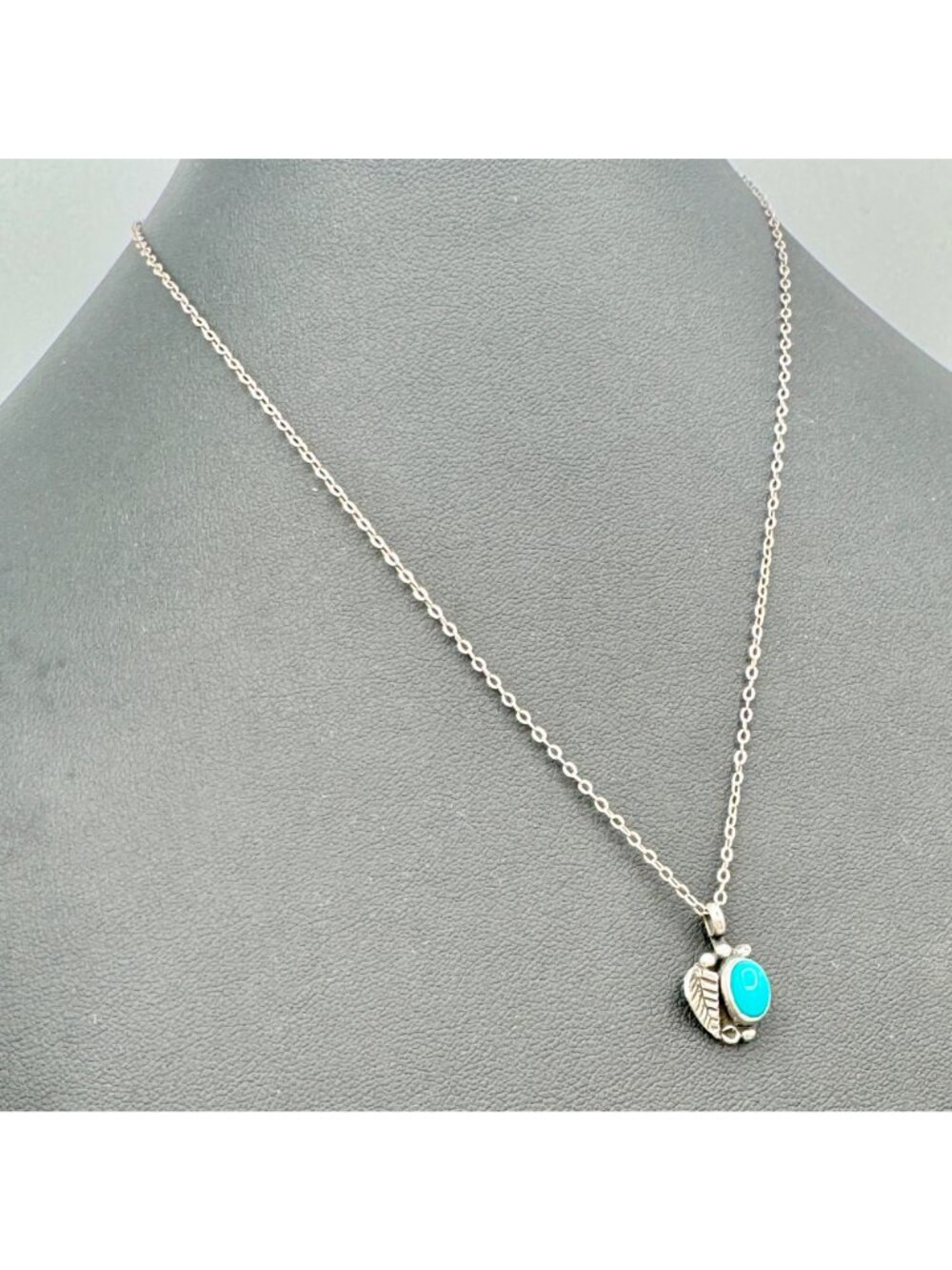 Native American Turquoise Sterling Pendant Necklace 16" Signed by Artist - Picture 12 of 13